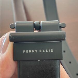 Perry Ellis Men's Black Buckle Reversible 40” Belt. Y5LF Man Made. Great Style!
